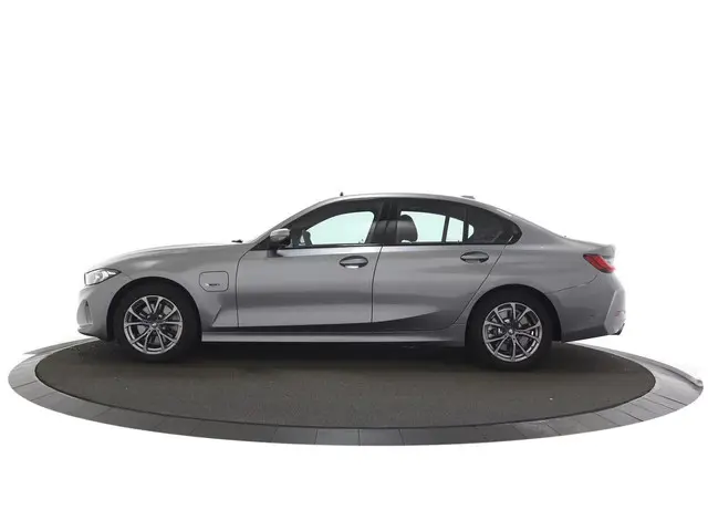 BMW 3-serie 320e
