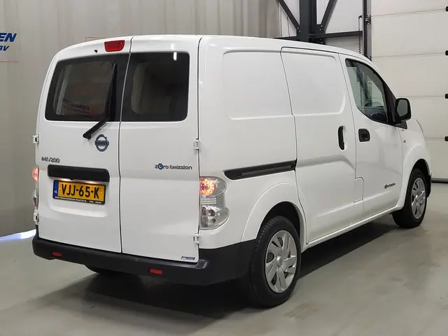 Nissan e-NV200 40kWh 200km Elektrisch!