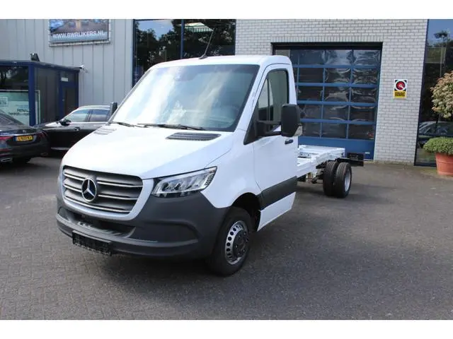 Mercedes-Benz Sprinter 517 CDI Pro L3 Chassis cabine 3500 kg Trekgewicht, LED, Smartphone integratie...