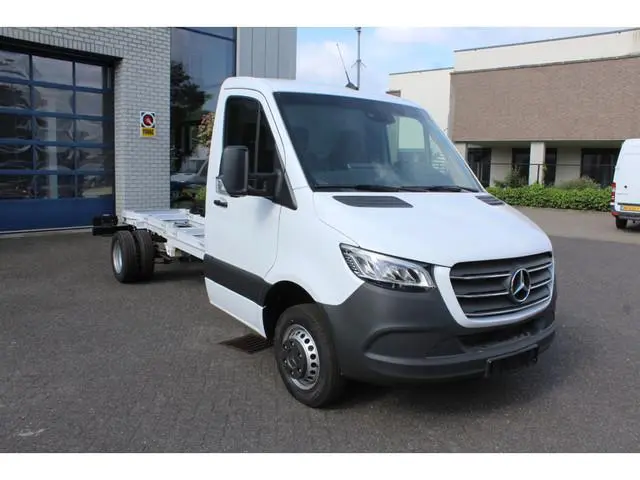 Mercedes-Benz Sprinter 517 CDI Pro L3 Chassis cabine 3500 kg Trekgewicht, LED, Smartphone integratie...