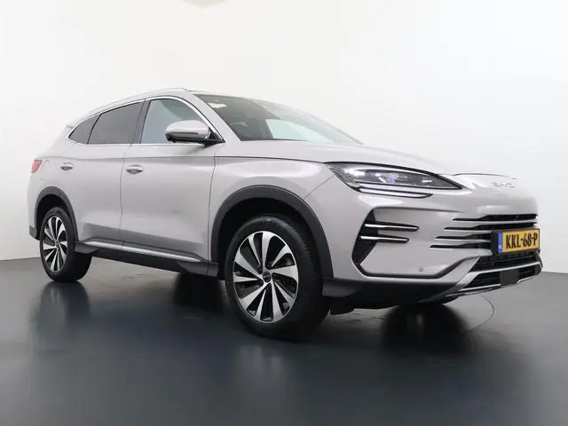 BYD SEAL U