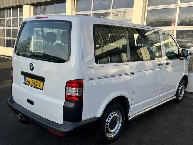 Volkswagen Transporter Kombi 8-persoons 2.0 TDI DSG Automaat L1H1 BTW en BPM vrij Airco Cruise contr...