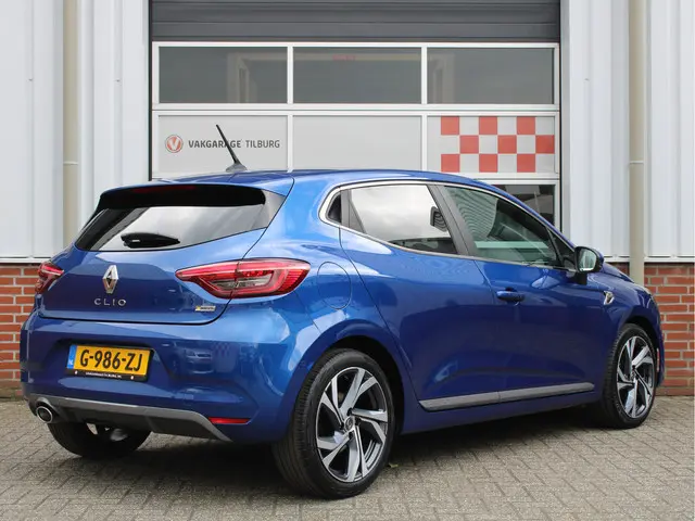 Renault Clio 1.0 TCe 100PK R.S. Line /NAVI/PDC/360° Camera/17'LM/Trekhaak/Cruise control/DAB+/LED/An...