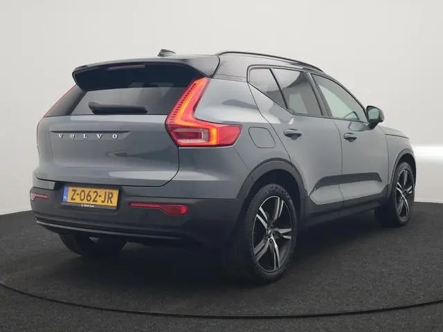 Volvo XC40 T5 Recharge R-Design PHEV 262pk Dealer O.H. | Trekhaak Af Fabriek | Camera | Alcantara Sp...