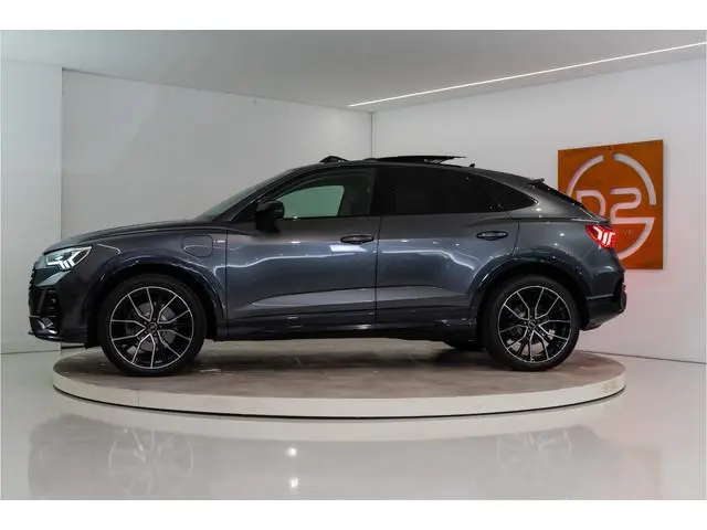 Audi Q3 Sportback 45 TFSI e Edition 245PK | Pano | Sfeer | Sonos | Dodehoek | Carplay | 12 MND Garan...