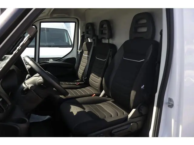 Iveco Daily 35S21 Hi-Matic L2 H2