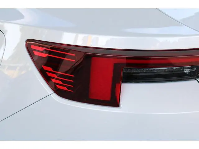 Polestar 4