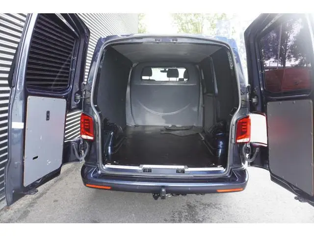 Volkswagen Transporter 199pk Automat L1H1 LED Navigatie Camera parkeersensoren  Apple Carplay Trekha...