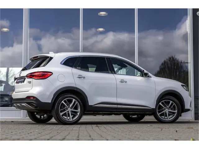 MG EHS 1.5 TGDI Luxury | Pano | 360° Camera