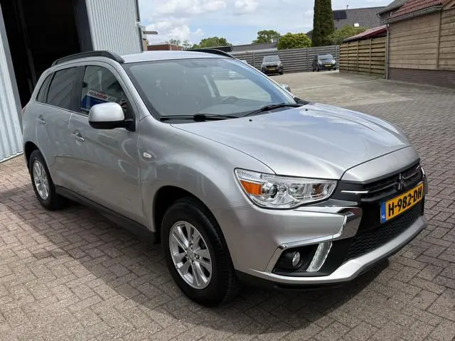 Mitsubishi ASX