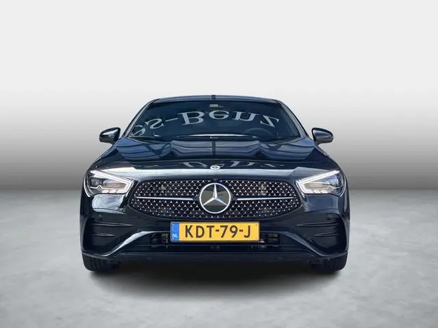 Mercedes-Benz CLA-klasse 180 Business Solution AMG  | Night Pakket | Panoramadak | 360° Camera | Dod...