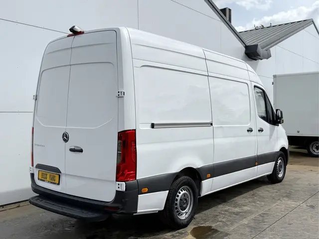 Mercedes-Benz Sprinter 314 2.2 CDI Automaat L2H2 Climate Control Cruise Control CarPlay Camera