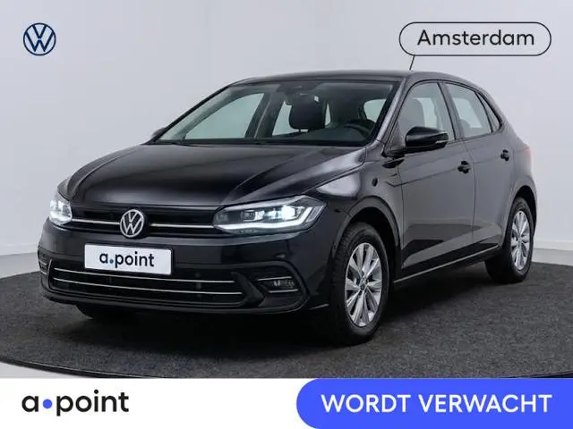 Volkswagen Polo 1.0 TSI Style 95PK DSG | Navigatie via app | Parkeersensoren voor en achter | LED ko...