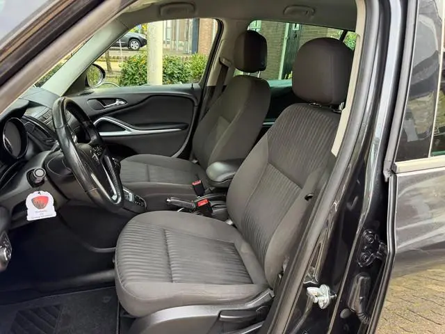 Opel Zafira Tourer