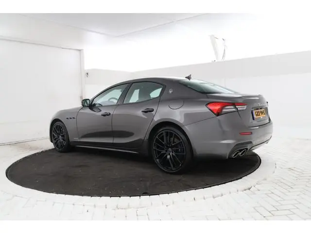 Maserati Ghibli 2.0 MHEV GranSport Schuif/Kanteldak, 360 Camera, Vollerder