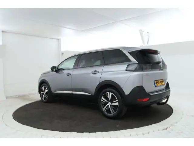 Peugeot 5008 1.5 BlueHDI Allure Pack Business 7 Persoons, Navigatie, Climate, trekhaak,