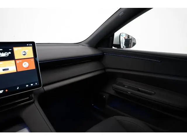 Polestar 4