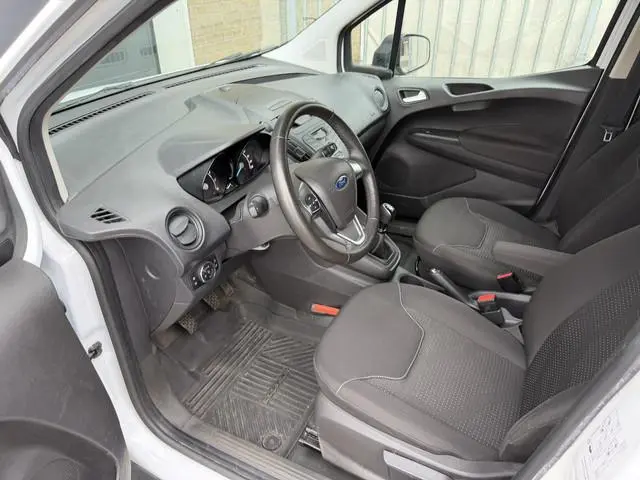 Ford Transit Courier