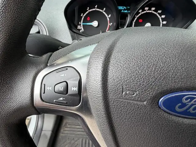 Ford Transit Courier