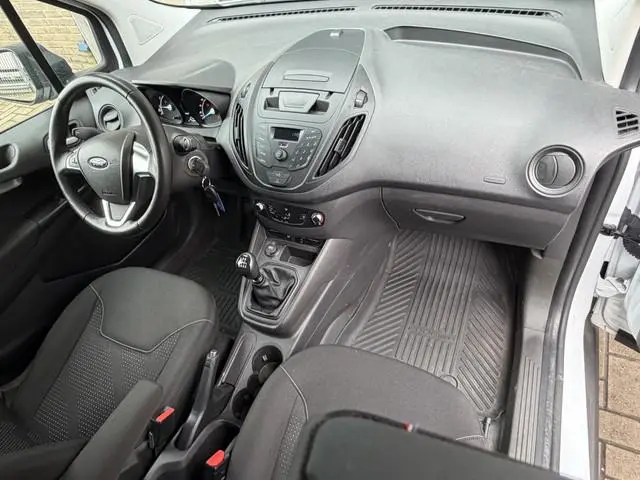 Ford Transit Courier