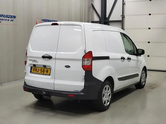 Ford Transit Courier