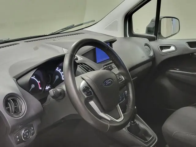 Ford Transit Courier