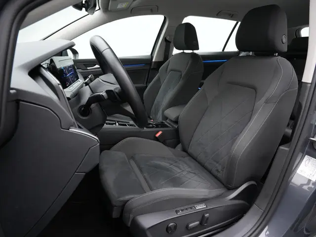 Volkswagen Golf Variant 1.5 eTSI 130 pk DSG Style | Trekhaak | Geheugen-/massagestoel | Head-up disp...