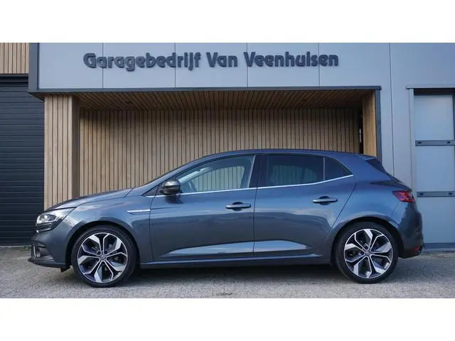 Renault Mégane 1.3 140pk TCe Bose Xenon Cruise Pdc Keyless Navi *94610km* Bose 18 inch LM a.Camera