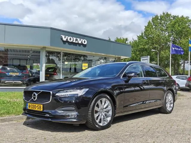Volvo V90 191PK T4 Momentum | BLIS | Carplay | ACC | PDC V+A | Camera Achter | Voorstoelen Verwarmd...