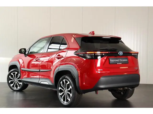 Toyota Yaris Cross 1.5 Hybrid Dynamic, Parkeersensoren, BSM