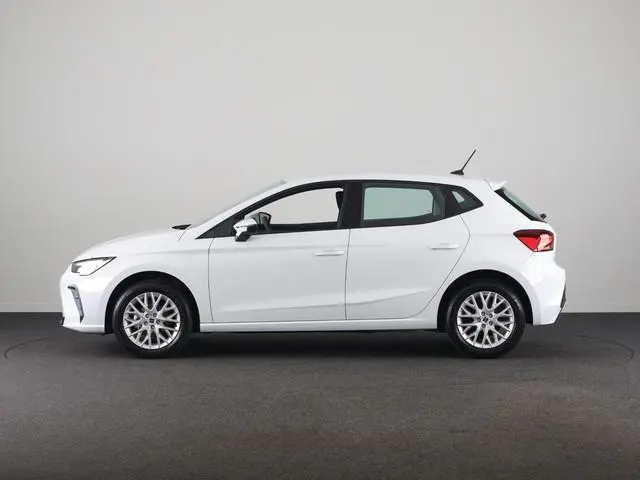 SEAT Ibiza 1.0 EcoTSI 95 pk Style Plus | Apple Carplay | Park Assist | Cruise Control