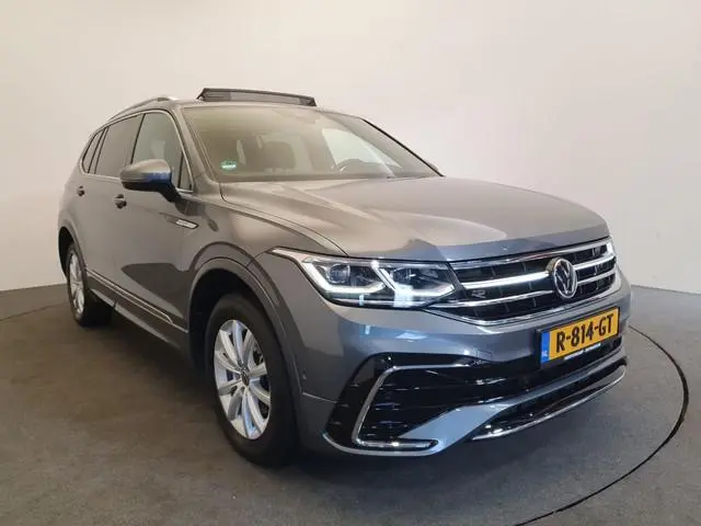 Volkswagen Tiguan Allspace 1.5 TSI R-Line Business+ 7p. Panoramadak, Headup