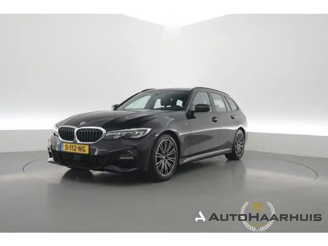 BMW 3-serie Touring 320i M Sport | Rijklaar! | Dig. Cockpit | Stoelverw. | Adapt. Cruise | PDC | Nav...