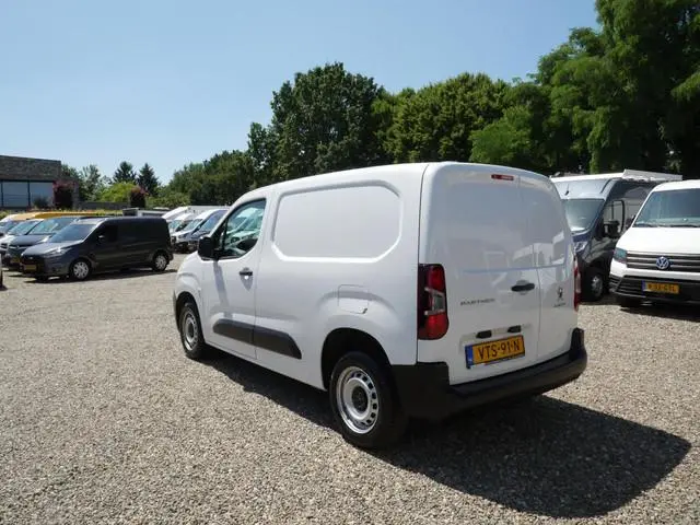 Peugeot Partner