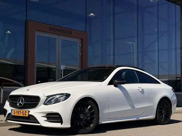 Mercedes-Benz E-klasse Coupé 220 d Premium Plus AMG | Pano | Night Pakket | Burmester
