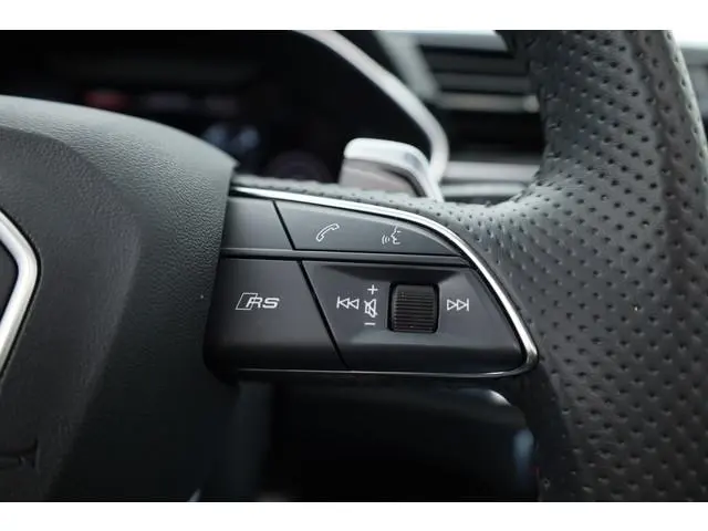 Audi RSQ3