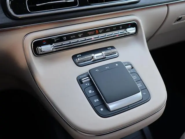 Mercedes-Benz EQV