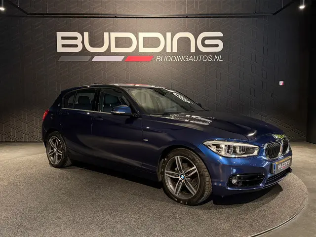 BMW 1-serie 118i High Exe | Sport-Line | Leder | Gr Navi | Camera