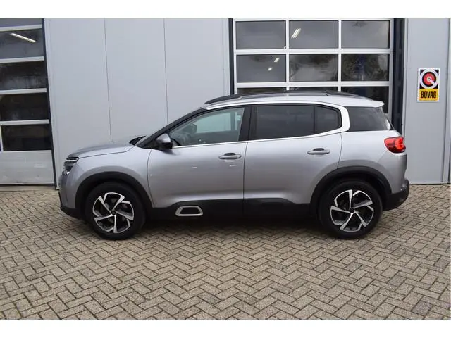 Citroën C5 Aircross 1.2 Feel 130PK | Trekhaak | Camera | NL-Auto