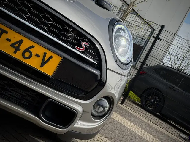 MINI Cooper S Cabrio
