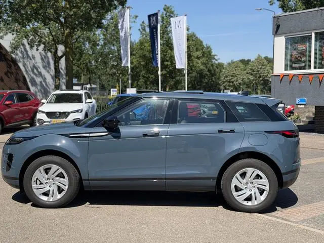 Land Rover Range Rover Evoque 2024 Model 1.5 P300e AWD R-Dynamic S VAN: 51.900,- VOOR: 49.877,- UW W...