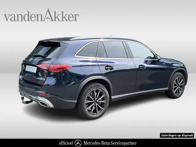 Mercedes-Benz GLC 300e 4Matic // SoH 99% // Trekhaak // Panoramadak // 360 Camera // Distronic // GR...