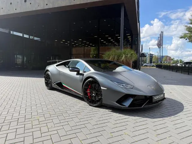 Lamborghini Huracán 5.2 V10 Performante | Forged Carbon | FULL PPF Stealth | Lift | CarPlay |