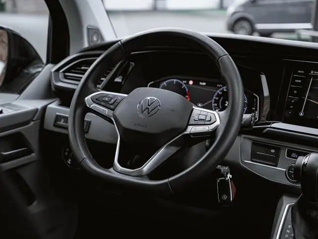 Volkswagen Caravelle