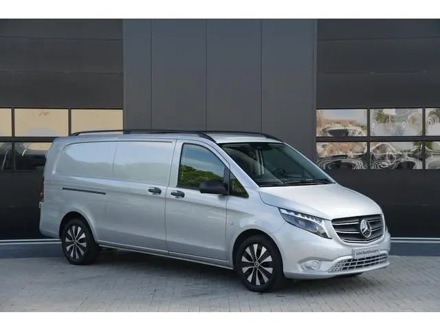 Mercedes-Benz Vito 116 CDI Extra Lang - Trekhaak - LED - Camera - Airco - Betimmering - Stoelverwarm...