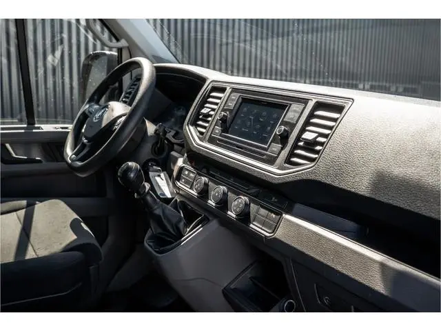 Volkswagen Crafter 2.0 TDI L4H3 140PK | Cruise | 360° camera | Carplay | PDC | Imperiaal | Trekhaak