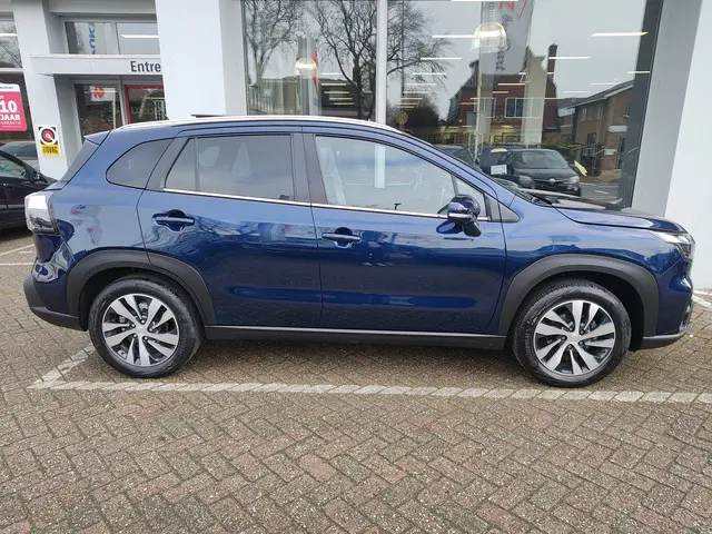 Suzuki S-Cross