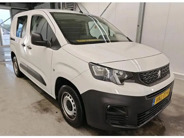 Peugeot Partner 1.2 Benzine 111PK Euro6 Premium / Airco / Navigatie / Cruise-ctr. / Schuifdeur + Raa...