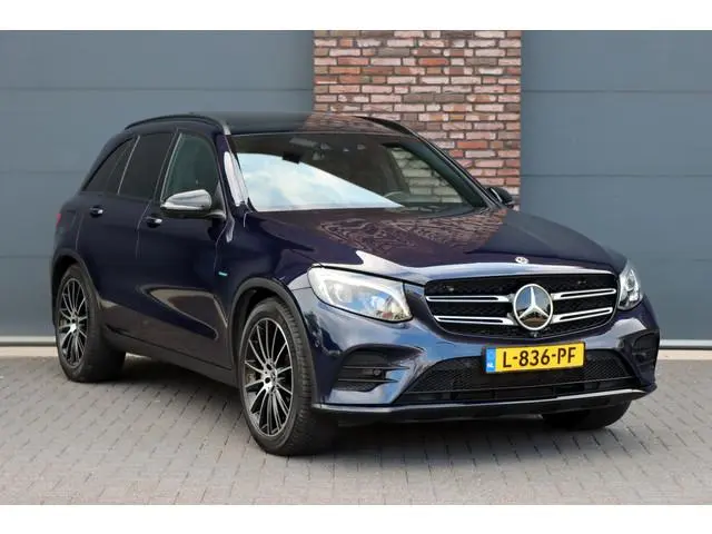 Mercedes-Benz GLC-klasse 350e 4MATIC AMG Line | Luchtvering | Memory | Burmester | Distronic+ | Lede...