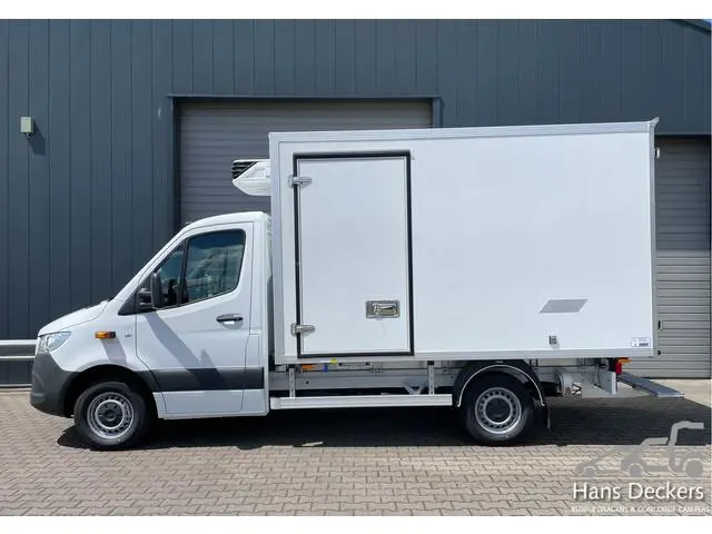 MERCEDESBENZ eSprinter eSprinter 414 Koelwagen Dag & Nacht Carrier Transicold